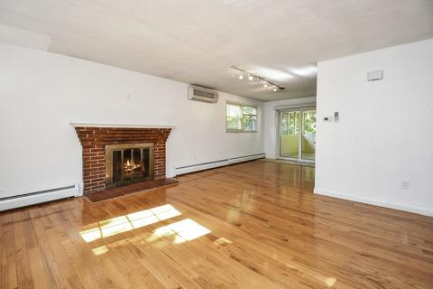 43 Whitman Rd, Worcester, MA 01609 photo 4