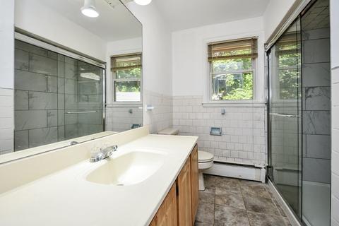 43 Whitman Rd, Worcester, MA 01609 photo 15