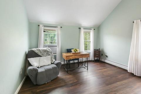 9 Eric Way, Dudley, MA 01571 photo 14
