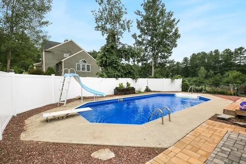 9 Eric Way, Dudley, MA 01571 photo 26