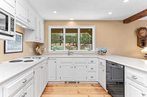 40 Point Isabella Rd, Barnstable, MA 02635 photo 9