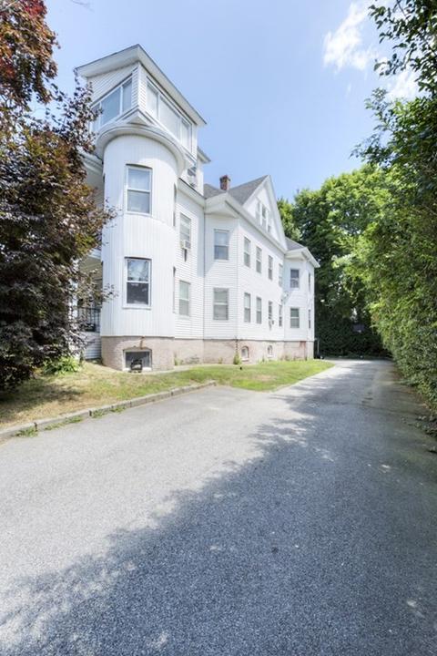 12 Sylvan St, Worcester, MA 01603 photo 1