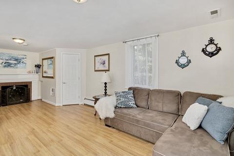 75 Old Phinneys Ln, Barnstable, MA 02630 photo 3