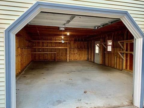 277 Redlands St, Springfield, MA 01104 photo 33