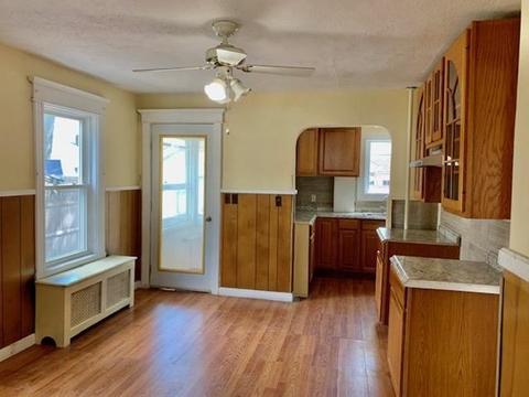 277 Redlands St, Springfield, MA 01104 photo 9
