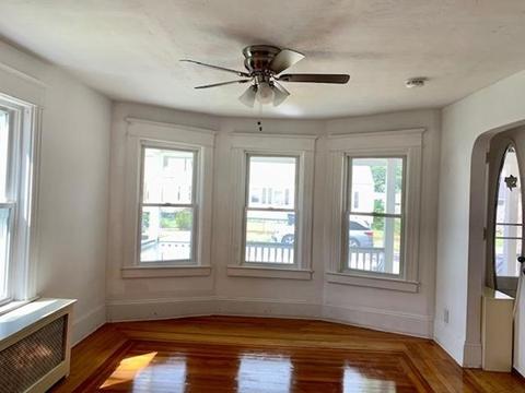 277 Redlands St, Springfield, MA 01104 photo 5