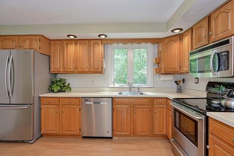 15 Prospect St, Upton, MA 01568 photo 8