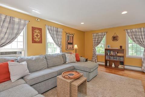 15 Prospect St, Upton, MA 01568 photo 13
