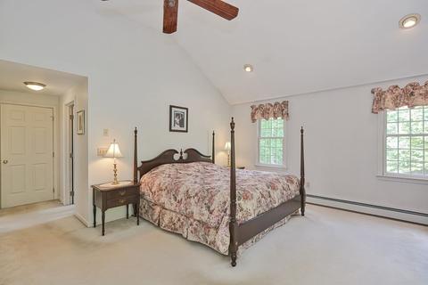 15 Prospect St, Upton, MA 01568 photo 19