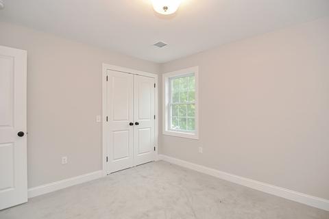 5 Old Lane Rd, Springfield, MA 01129 photo 33