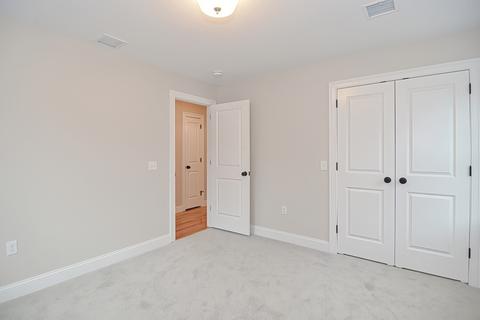 5 Old Lane Rd, Springfield, MA 01129 photo 32