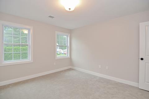 5 Old Lane Rd, Springfield, MA 01129 photo 35