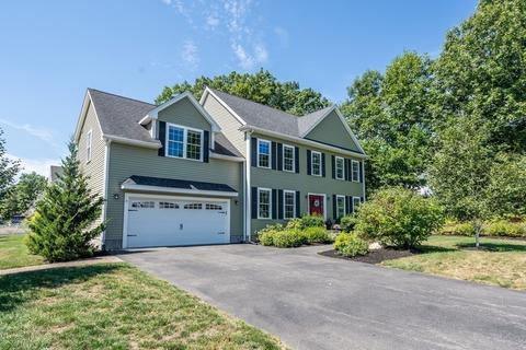 111 Great Rd, Maynard, MA 01754 photo 2