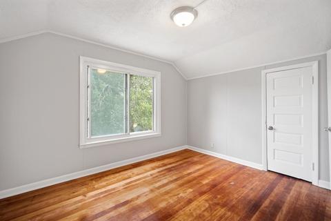 139 Skeele St, Chicopee, MA 01013 photo 14