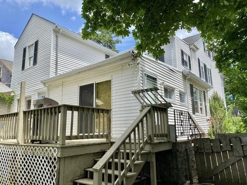 48 William St, Fairhaven, MA 02719 photo 4