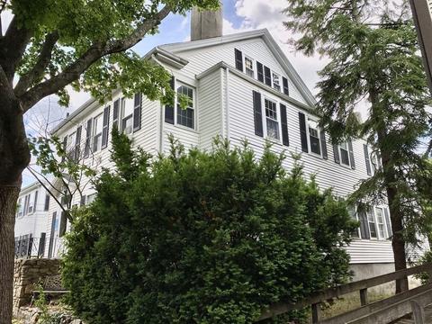 48 William St, Fairhaven, MA 02719 photo 3