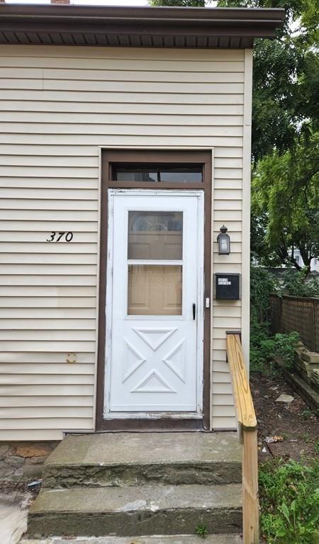 370 Linden St, Fall River, MA 02720 photo 1