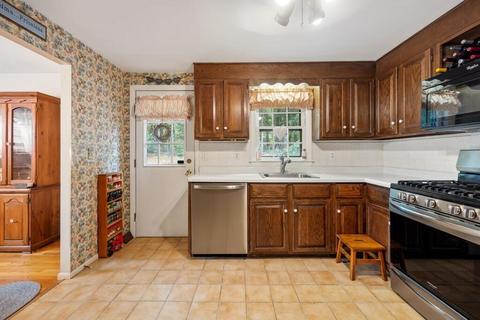 125 Waltham St, Maynard, MA 01754 photo 11