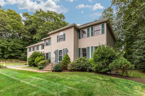 5 Windham Cir, Canton, MA 02021 photo 2