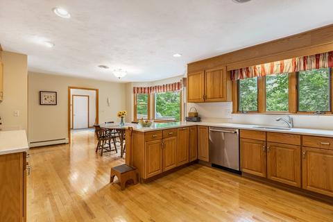 5 Windham Cir, Canton, MA 02021 photo 7