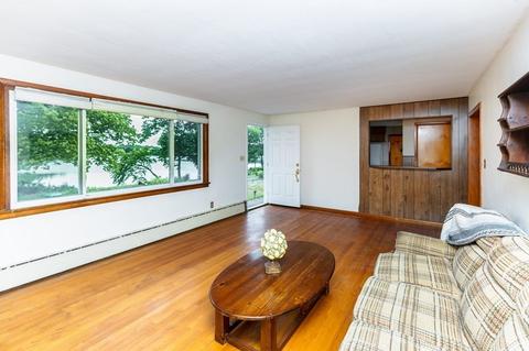 284 Lake Dr, Springfield, MA 01151 photo 15