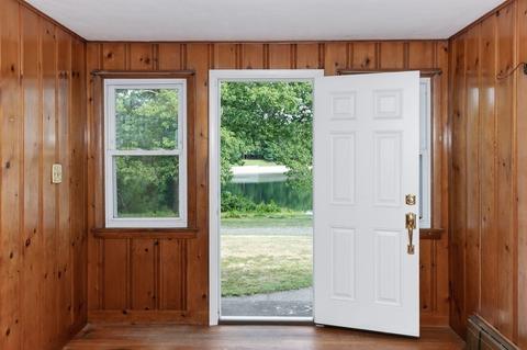 284 Lake Dr, Springfield, MA 01151 photo 25