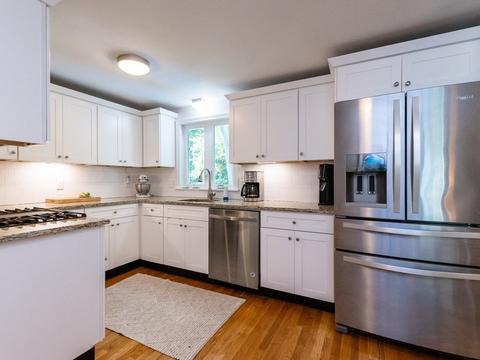 30 Chickering Rd, Dedham, MA 02026 photo 5
