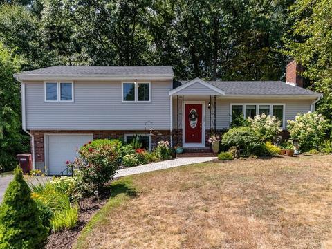 30 Chickering Rd, Dedham, MA 02026 photo 1
