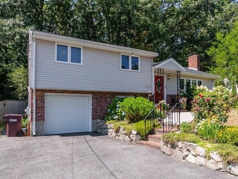 30 Chickering Rd, Dedham, MA 02026 photo 2