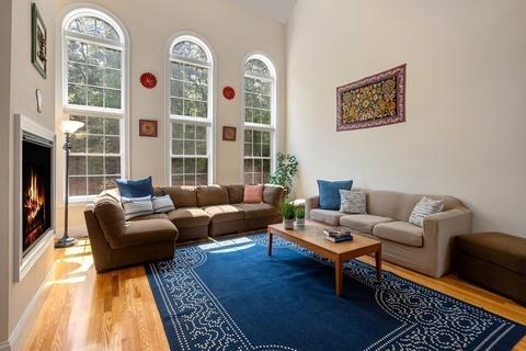 83 Mohawk Path, Holliston, MA 01746 photo 5