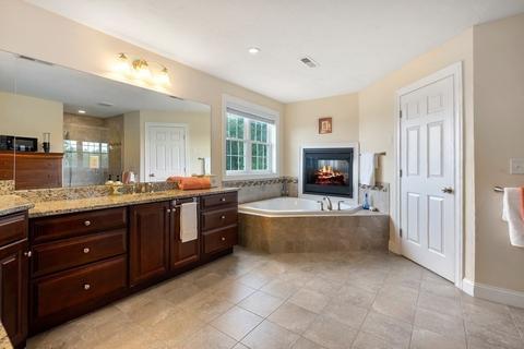 83 Mohawk Path, Holliston, MA 01746 photo 24
