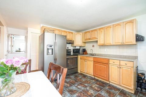 265 Chicopee St #5, Chicopee, MA 01013 photo 4