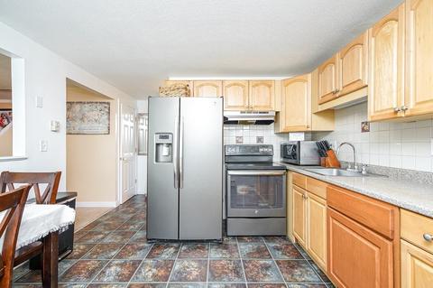 265 Chicopee St #5, Chicopee, MA 01013 photo 3