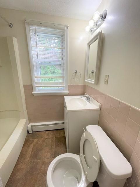 175 Grattan St, Chicopee, MA 01020 photo 19