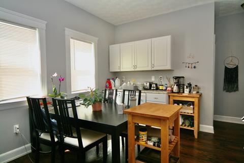 5 Laurel St, Everett, MA 02149 photo 6