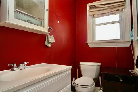 5 Laurel St, Everett, MA 02149 photo 19