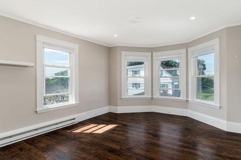 37 Harrison Ave #2, Gloucester, MA 01930 photo 5