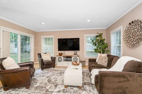 34 Springvale Rd, Reading, MA 01867 photo 3