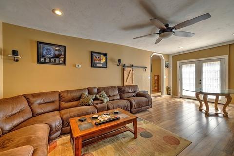 27 Wayne St, Worcester, MA 01603 photo 40