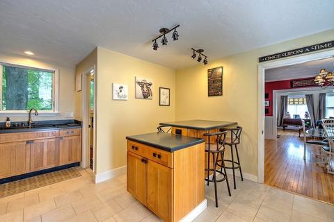 27 Wayne St, Worcester, MA 01603 photo 12