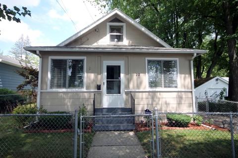 22 Bentley St, Springfield, MA 01108 photo 13