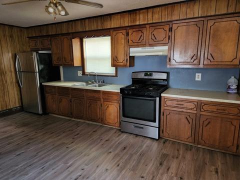 661 3rd St, Fall River, MA 02721 photo 2