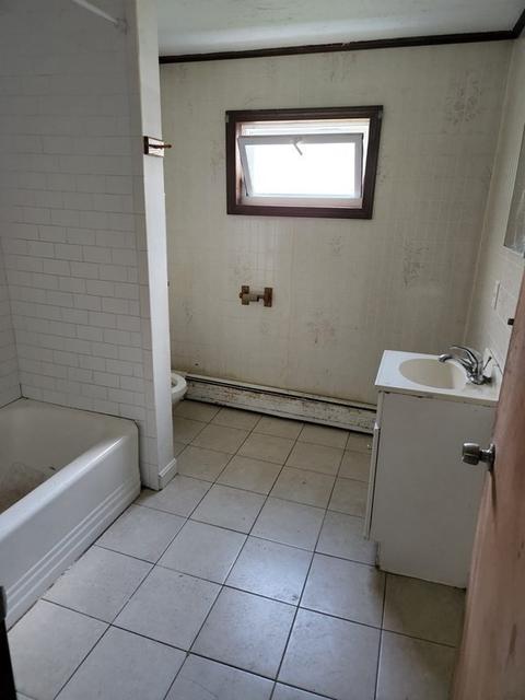 661 3rd St, Fall River, MA 02721 photo 4