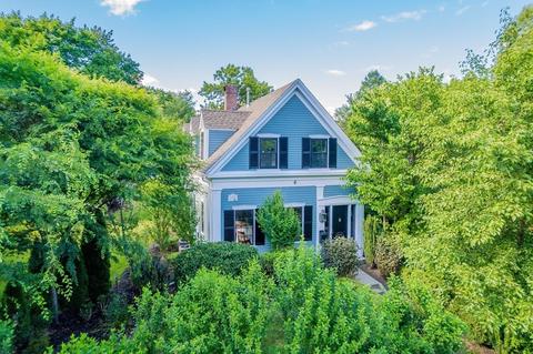 342 East St, Hingham, MA 02043 photo 2