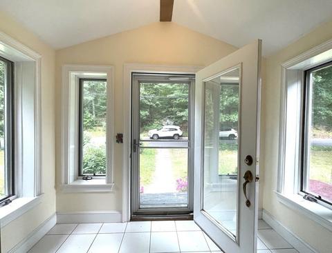 334 Old Post Rd, Sharon, MA 02067 photo 6