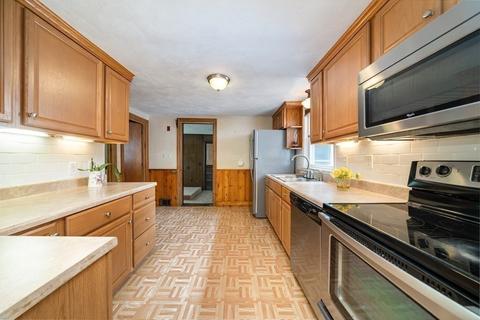 334 Old Post Rd, Sharon, MA 02067 photo 12