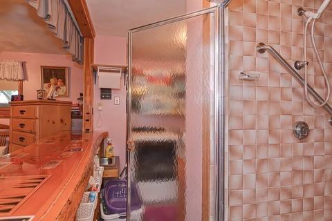 40-40 A Shute St, Everett, MA 02149 photo 23