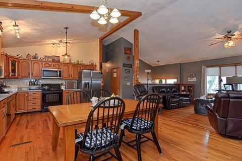 40-40 A Shute St, Everett, MA 02149 photo 4