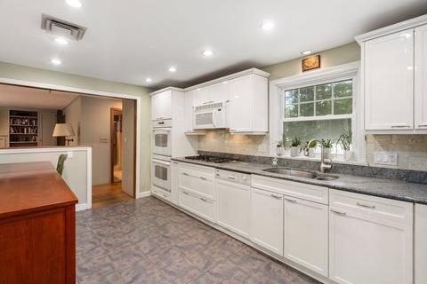 2 Kirby Dr, Canton, MA 02021 photo 9