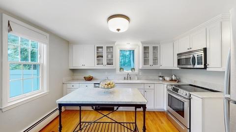 45 Parker St, Acton, MA 01720 photo 4